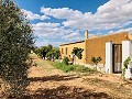 Casa de campo bellamente conservada en una impresionante ubicación en Yecla in Alicante Dream Homes Castalla 