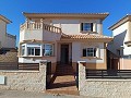 Unglaubliche Villa mit 3 Schlafzimmern und 2 Bädern in El Reloj Fortuna mit privatem Pool in Alicante Dream Homes Castalla 