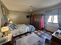 Hervorragendes, hochwertiges 5-Schlafzimmer-Haus mit eingezäuntem Bereich in Alicante Dream Homes Castalla 