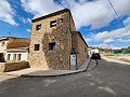 Excelente casa de 5 dormitorios de alta calidad con espacio cercado. in Alicante Dream Homes Castalla 