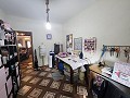 Hervorragendes, hochwertiges 5-Schlafzimmer-Haus mit eingezäuntem Bereich in Alicante Dream Homes Castalla 