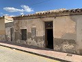 Stadthaus zum Renovieren mit Garten in Alicante Dream Homes Castalla 