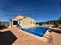 Schöne Villa mit 4 Schlafzimmern und 3 Bädern in Alicante Dream Homes Castalla 